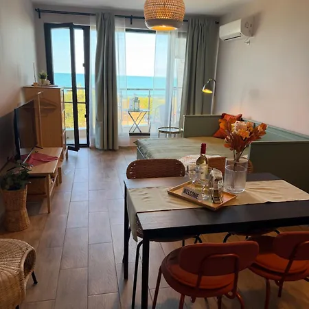 5 Steps To The Appartement *