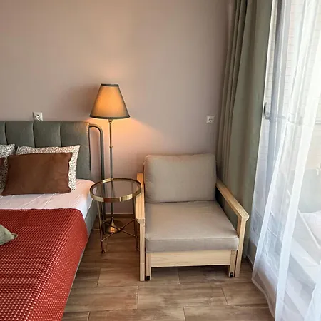 5 Steps To The * Pomorie