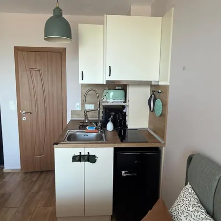 Appartement 5 Steps To The *