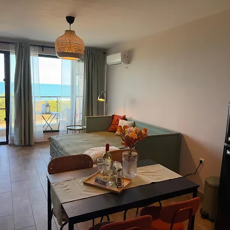 Appartement 5 Steps To The Pomorie